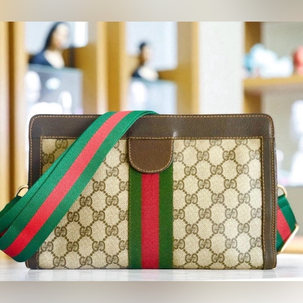 Authentic Gucci Sherry Line Clutch